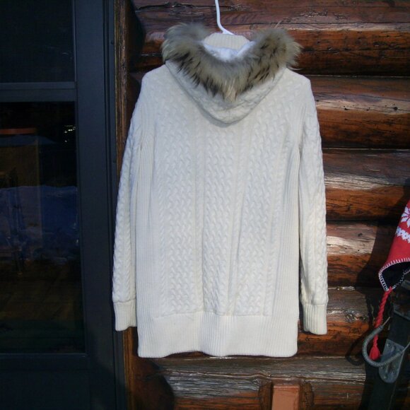 Dale of Norway Svolvaer  Cable Knit Sweater Jacket Real Fur Trim Hood SZ M - Picture 3 of 7